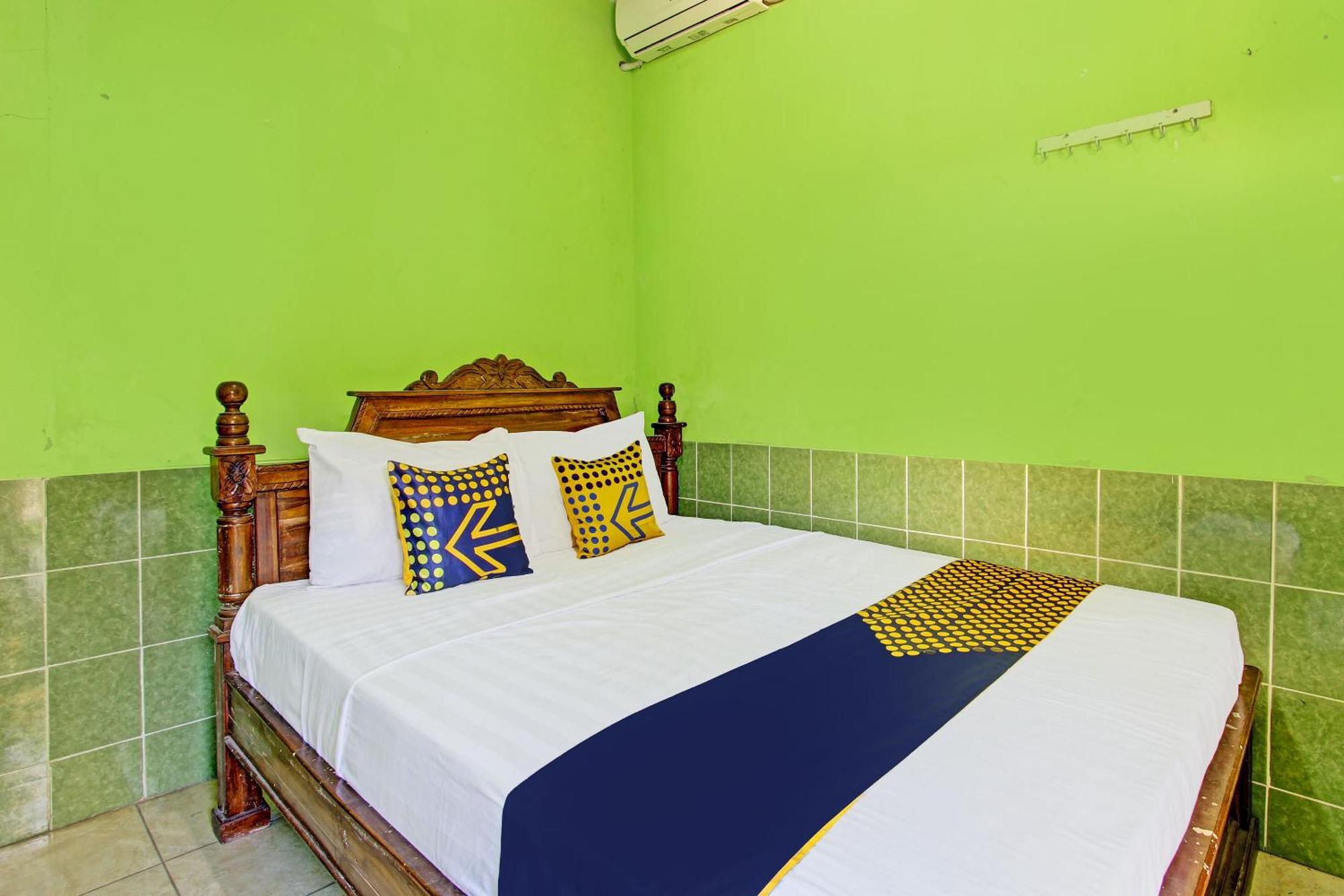 Sabar Menanti 2 Hotel Bantul Bagian luar foto