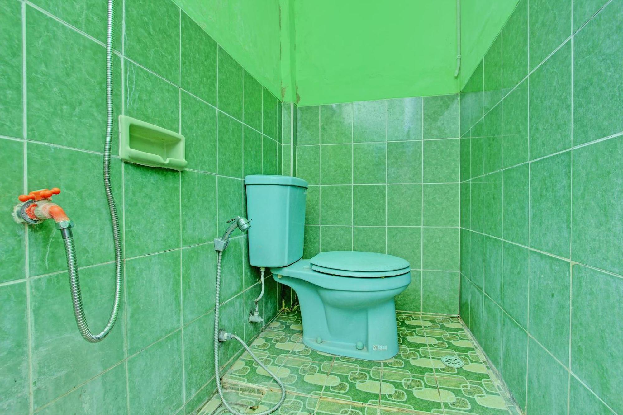 Sabar Menanti 2 Hotel Bantul Bagian luar foto
